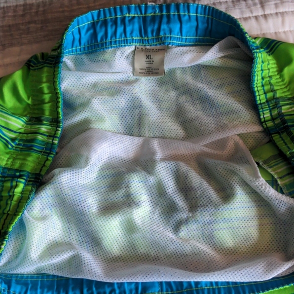 Men's Green U.S. Polo Swim Board Short Trunks, size XL - Picture 11 of 12